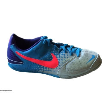 Buty sportowe NIKE