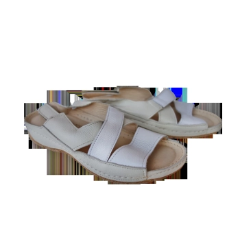 Skórzane sandały beżowo-białe obcas 2 cm nr 37